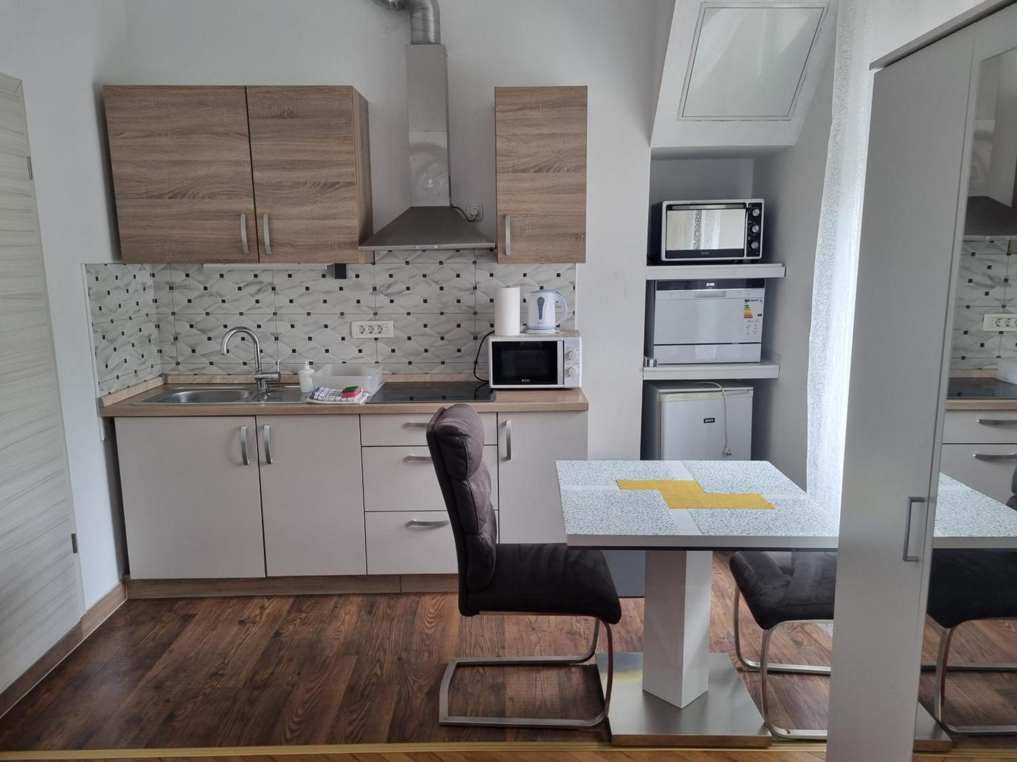 Apartments Fazarinc S Parkiriscem Celje Dış mekan fotoğraf